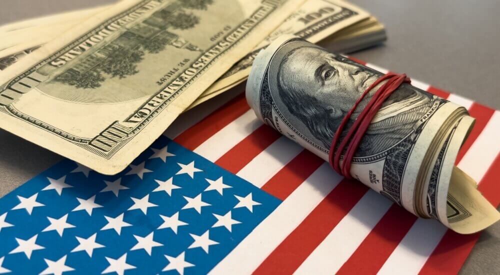 USD rallies on economic data, EUR/USD below 1.1700