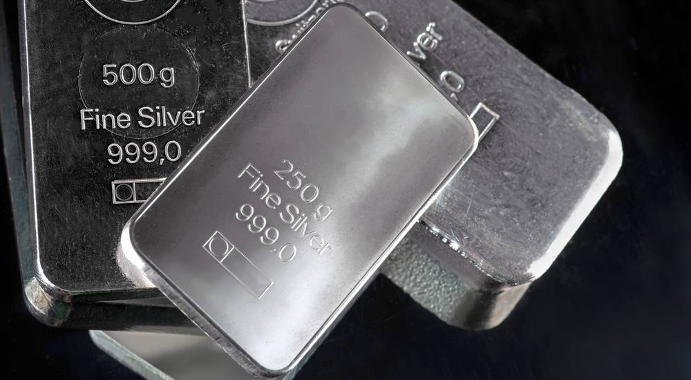 Silver slides for 4th day on hawkish Fed bets