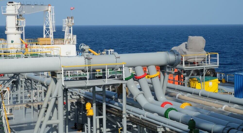 Crude oil rises amid persistent supply concerns